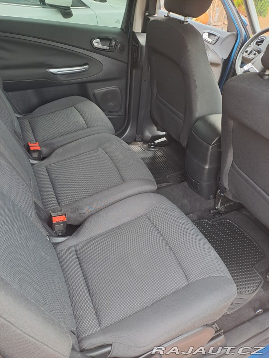 Ford S-MAX 2008