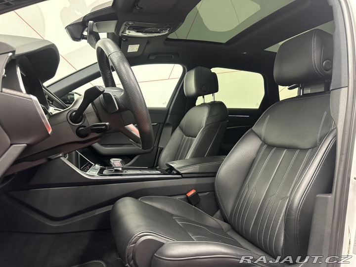 Audi A6 Avant 55 TFSIe PANO*TAŽNÉ 2020