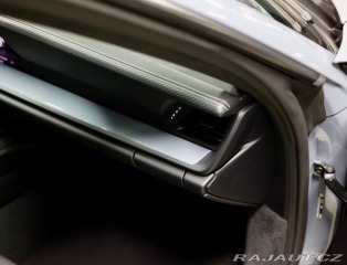 Porsche 911 992 GT3 Touring | Arctic 2024