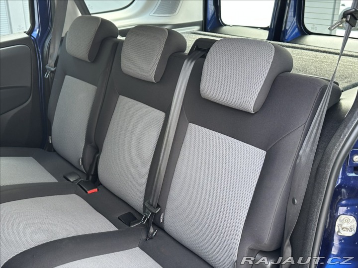 Fiat Dobló 1,6 MJT 105PS Emotion Pa 2012