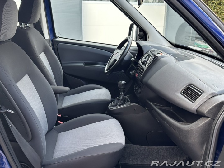 Fiat Dobló 1,6 MJT 105PS Emotion Pa 2012