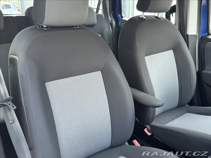 Fiat Dobló 1,6 MJT 105PS Emotion Pa 2012