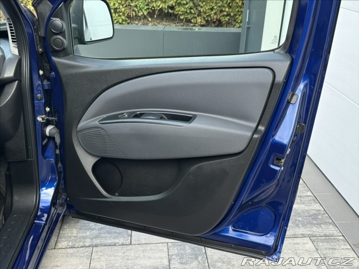 Fiat Dobló 1,6 MJT 105PS Emotion Pa 2012