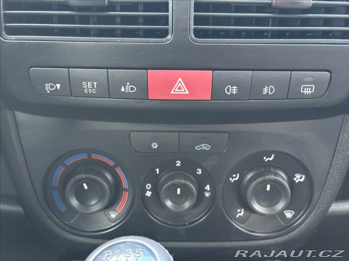 Fiat Dobló 1,6 MJT 105PS Emotion Pa 2012