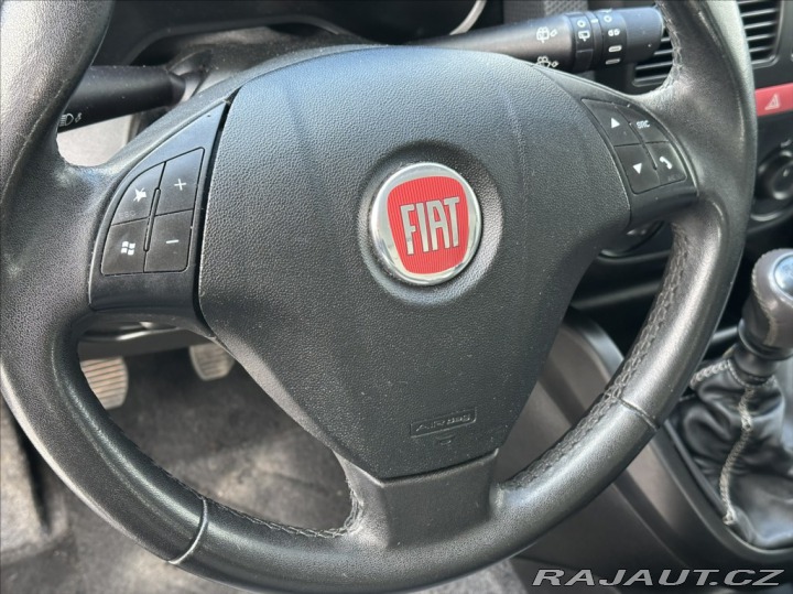 Fiat Dobló 1,6 MJT 105PS Emotion Pa 2012