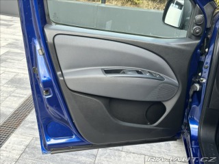 Fiat Dobló 1,6 MJT 105PS  Emotion Pa 2012