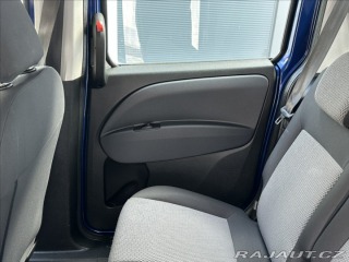 Fiat Dobló 1,6 MJT 105PS  Emotion Pa 2012