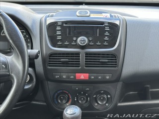 Fiat Dobló 1,6 MJT 105PS  Emotion Pa 2012