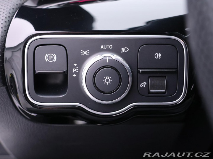 Mercedes-Benz CLA 1,3 i 118 kW 250 E-Hybrid 2022