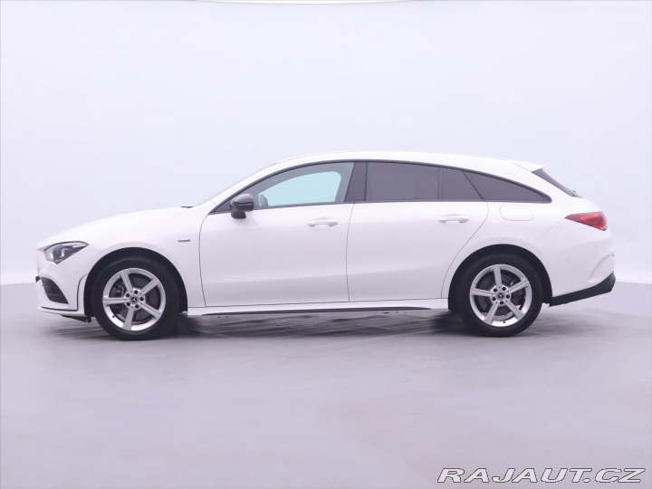 Mercedes-Benz CLA 1,3 i 118 kW 250 E-Hybrid 2022