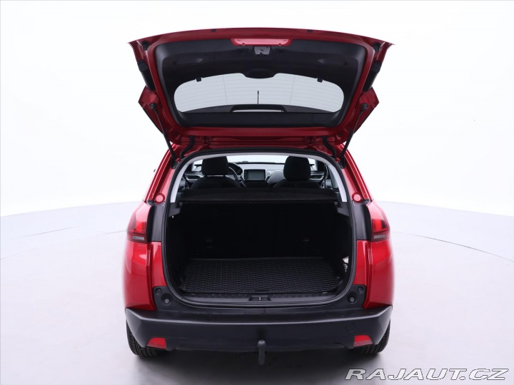 Peugeot 2008 1,2 PT 61kW CZ Klima Pano 2019
