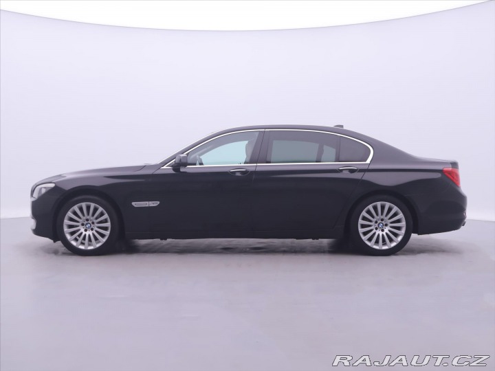 BMW 7 4,4 750 Li xDrive 300kW 2012