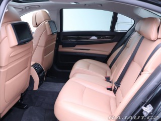 BMW 7 4,4 750 Li xDrive 300kW 2012