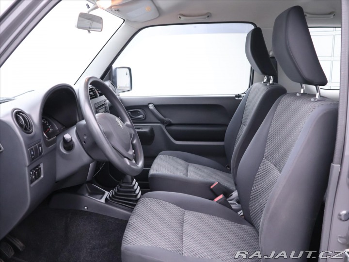 Suzuki Jimny 1,3 i 62kW Klima 4x4 Serv 2015