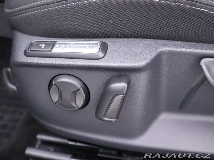 Volkswagen Passat 1,5 TSI 110 kW DSG CZ Bus 2022