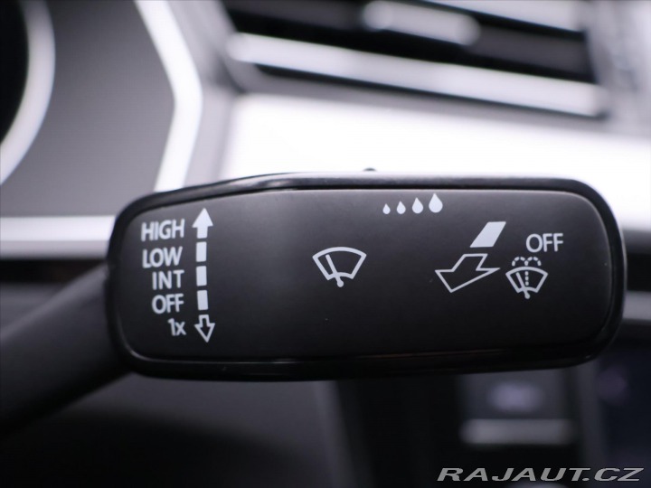 Volkswagen Passat 1,5 TSI 110 kW DSG CZ Bus 2022