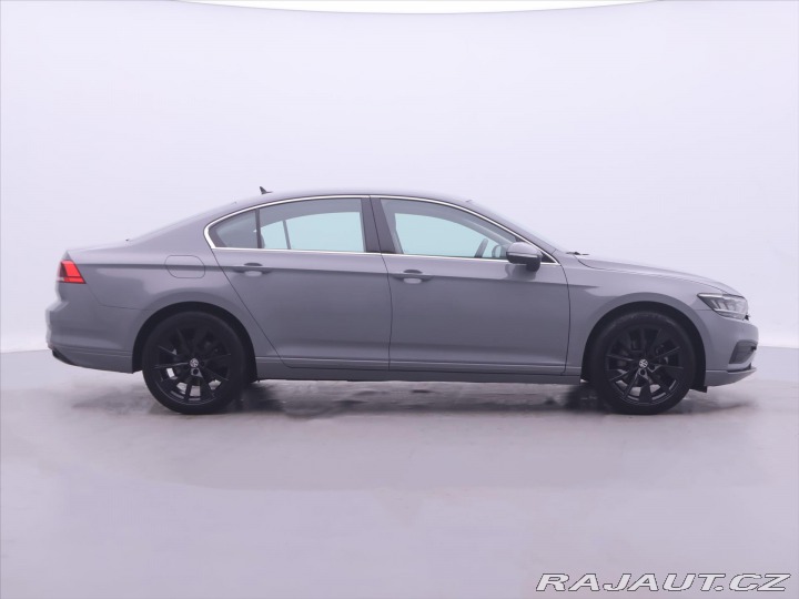 Volkswagen Passat 1,5 TSI 110 kW DSG CZ Bus 2022