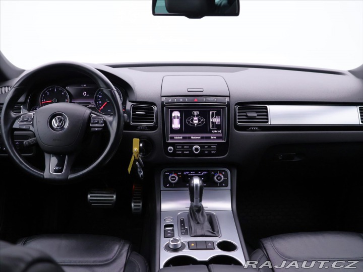 Volkswagen Touareg 3,0 TDI 193kW DSG R-line 2016