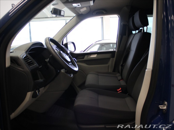Volkswagen Transporter 2,0 TDi Trendline 6-míst 2016