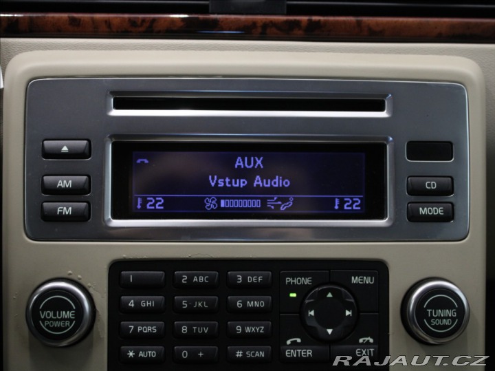 Volvo S80 3,2 R6 238koní AT R19 TZ 2008