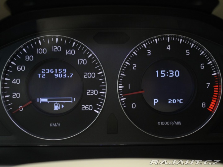 Volvo S80 3,2 R6 238koní AT R19 TZ 2008