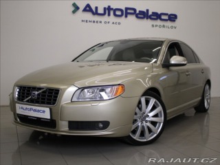 Volvo S80 3,2 R6 238koní AT R19 TZ 2008