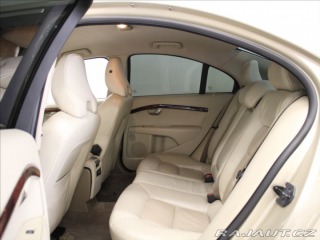 Volvo S80 3,2 R6 238koní AT R19 TZ 2008