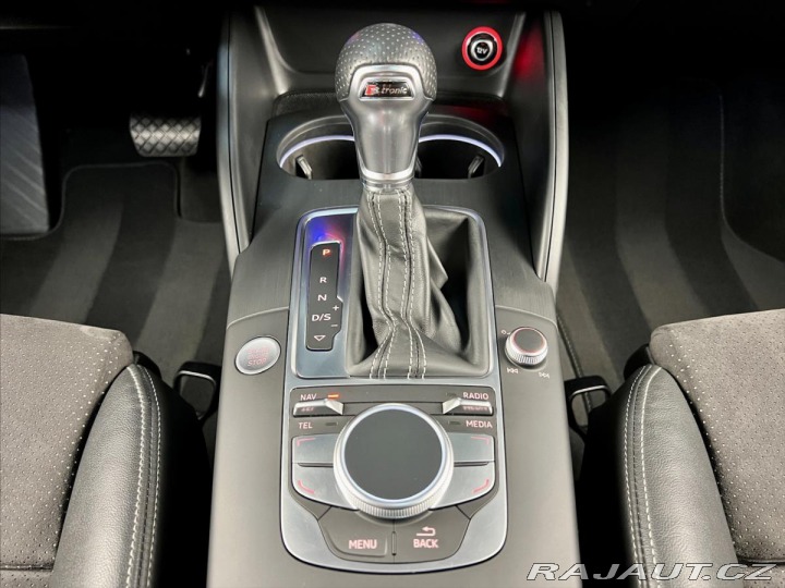 Audi A3 1,8 TFSI QUATTRO S-LINE, 2016