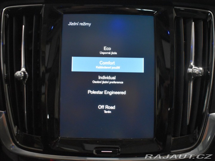 Volvo V90 2,0 CC PRO Ventilace,Pano 2020