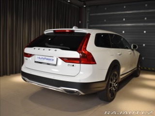 Volvo V90 2,0 CC PRO Ventilace,Pano 2020