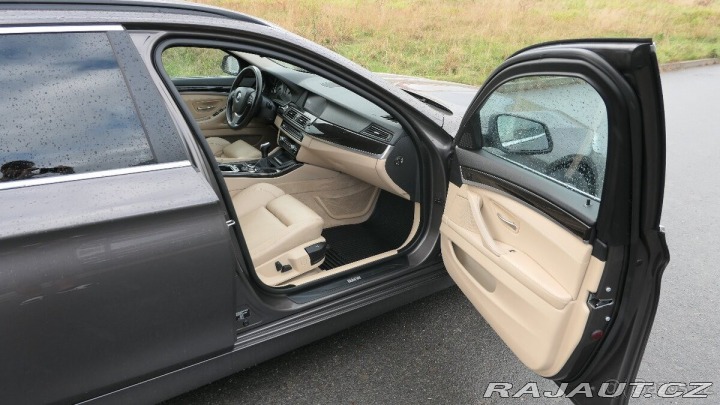 BMW 5 3,0 530d F11 180kW manu 2011