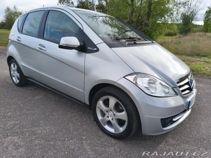 Mercedes-Benz A 2,0 2010 A160 cdi autom 2010