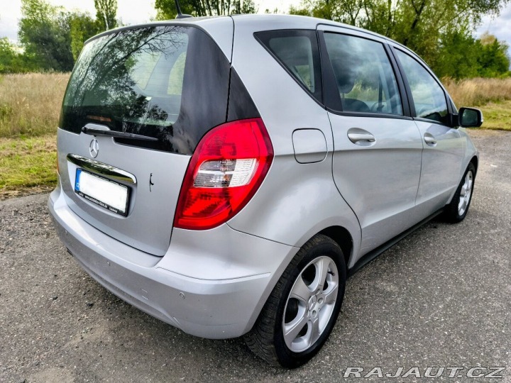 Mercedes-Benz A 2,0 2010 A160 cdi autom 2010