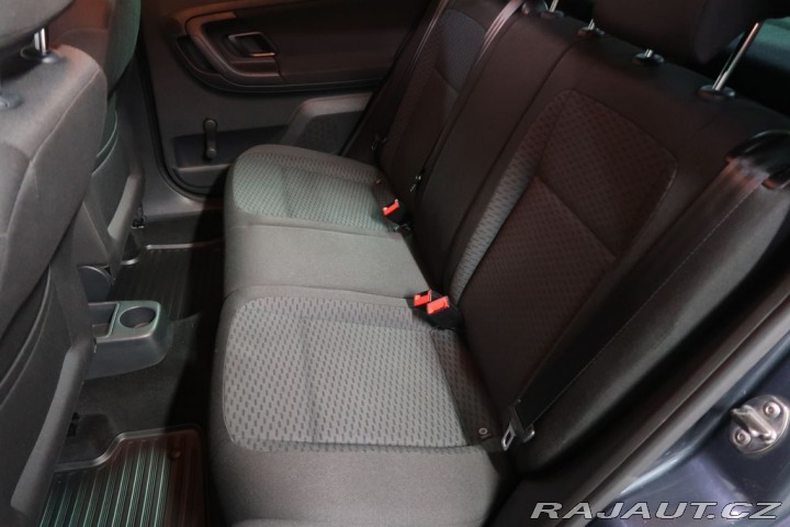 Škoda Fabia 1.2HTP,CZ,Manuál 2011