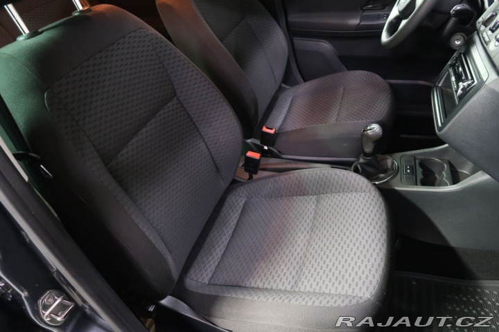 Škoda Fabia 1.2HTP,CZ,Manuál 2011