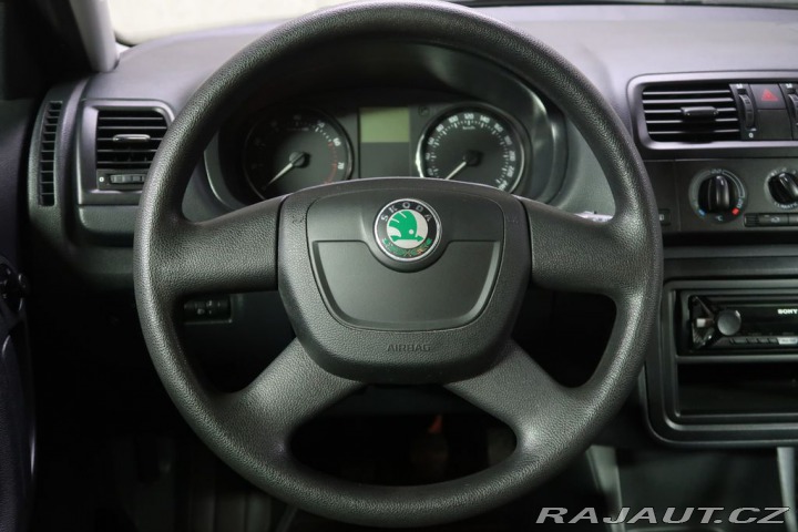 Škoda Fabia 1.2HTP,CZ,Manuál 2011