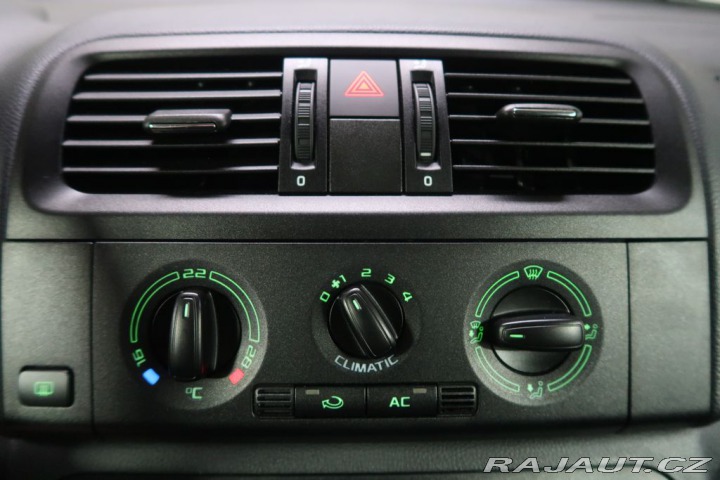 Škoda Fabia 1.2HTP,CZ,Manuál 2011