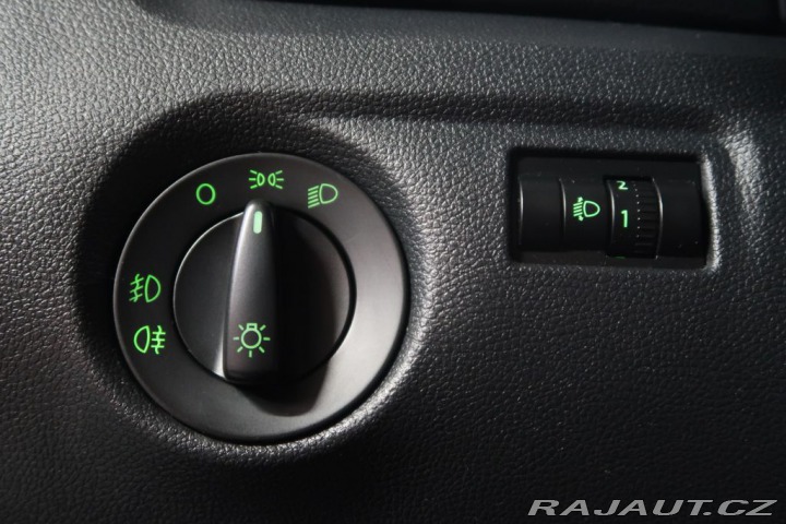 Škoda Fabia 1.2HTP,CZ,Manuál 2011