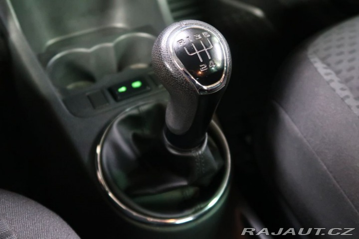 Škoda Fabia 1.2HTP,CZ,Manuál 2011