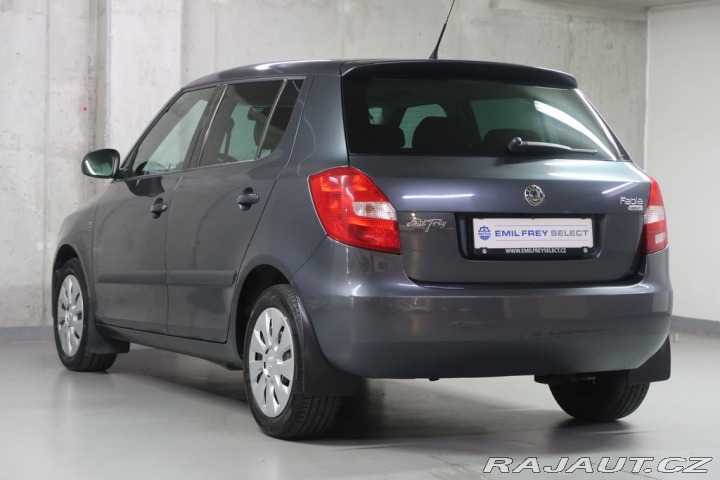 Škoda Fabia 1.2HTP,CZ,Manuál 2011