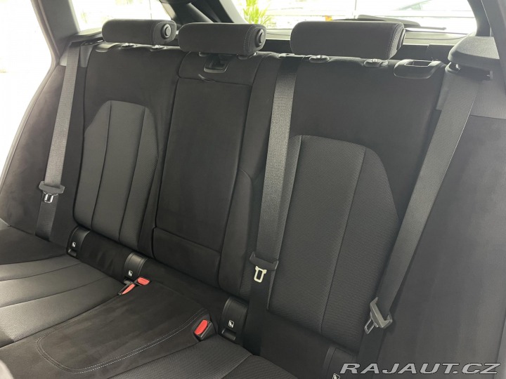 BMW 3 330i xDrive*M-SPORT*REZER 2025