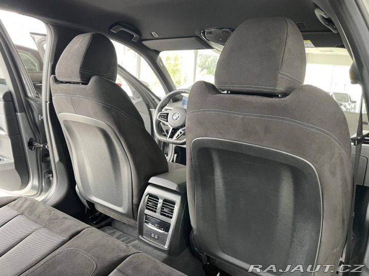 BMW 3 330i xDrive*M-SPORT*REZER 2025