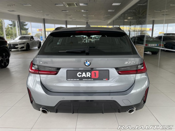 BMW 3 330i xDrive*M-SPORT*Distr 2025