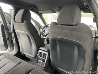BMW 3 330i xDrive*M-SPORT*Distr 2025
