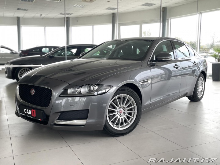 Jaguar XF 20d Prestige*Meridian*Top 2017