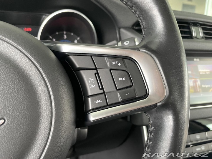 Jaguar XF 20d Prestige*Meridian*Top 2017