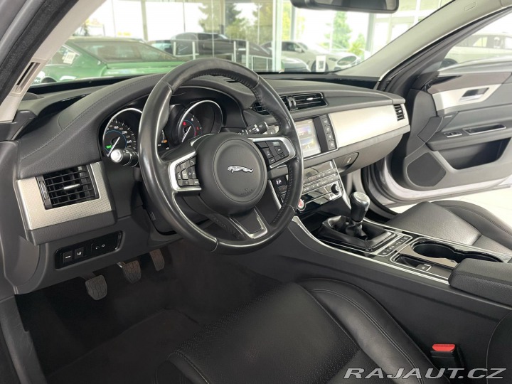 Jaguar XF 20d Prestige*Meridian*Top 2017