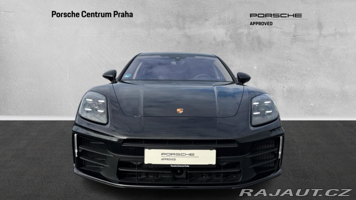 Porsche Panamera 4 2023