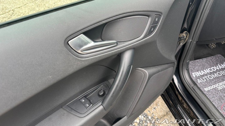 Audi A1 1.2TFSI 63kW REZERVOVANO 2012