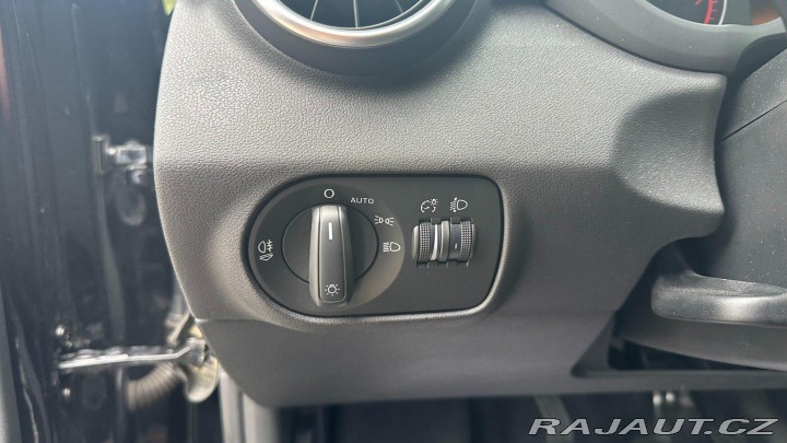 Audi A1 1.2TFSI 63kW REZERVOVANO 2012